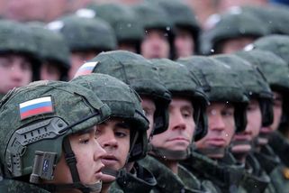 Mají Rusové u hranic s NATO 360 000 mužů? Hloupost, tvrdí expert